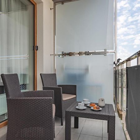 Apartamenty Osiedle Bursztynowe III By Noclegi Renters 코워브제크 외부 사진